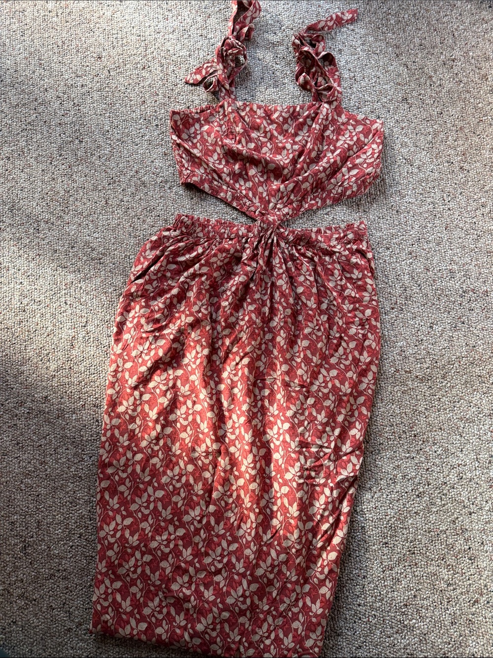 Natural Life Tie-Strap Floral Midi Dress - Picture 3 of 3